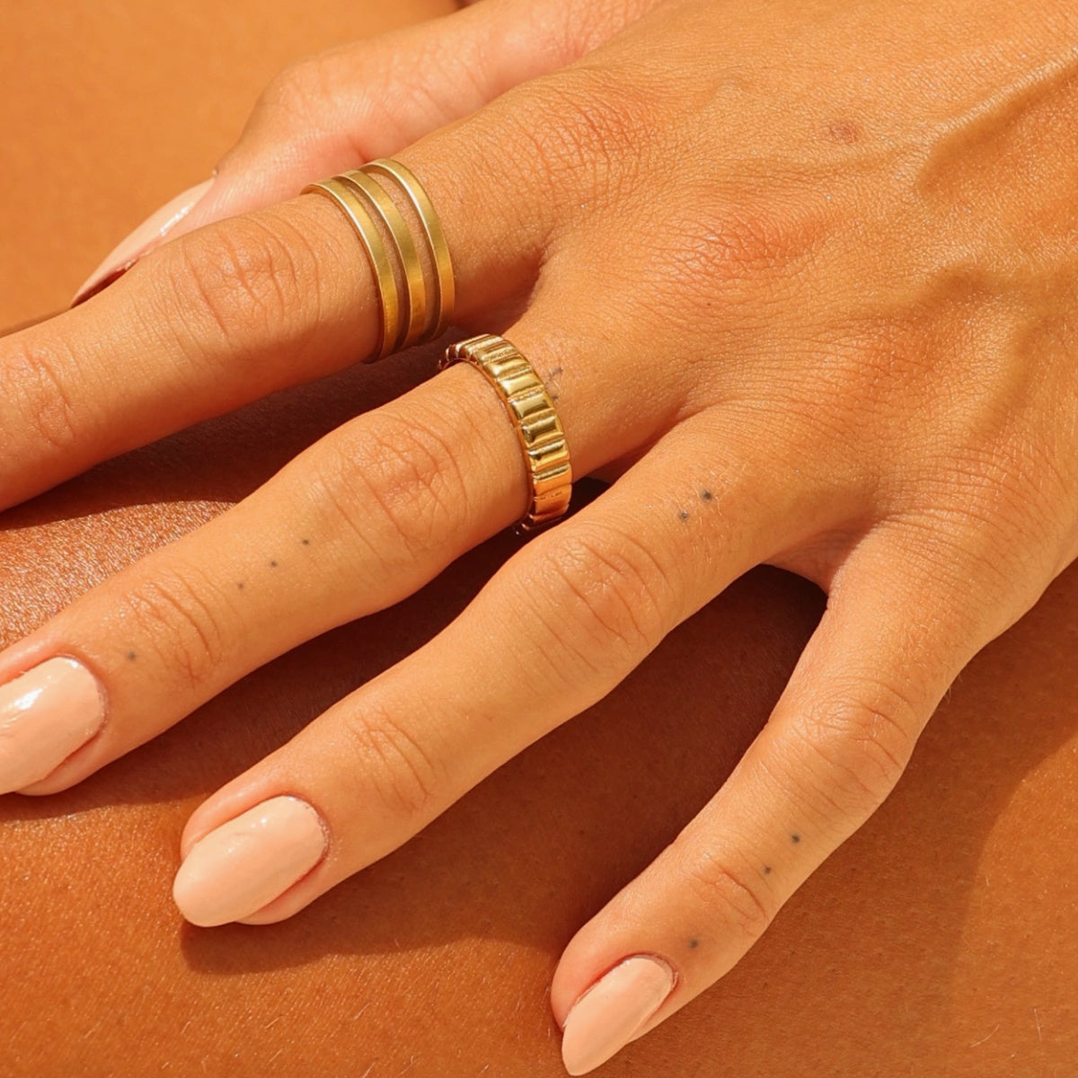 Gold Bluma Ring