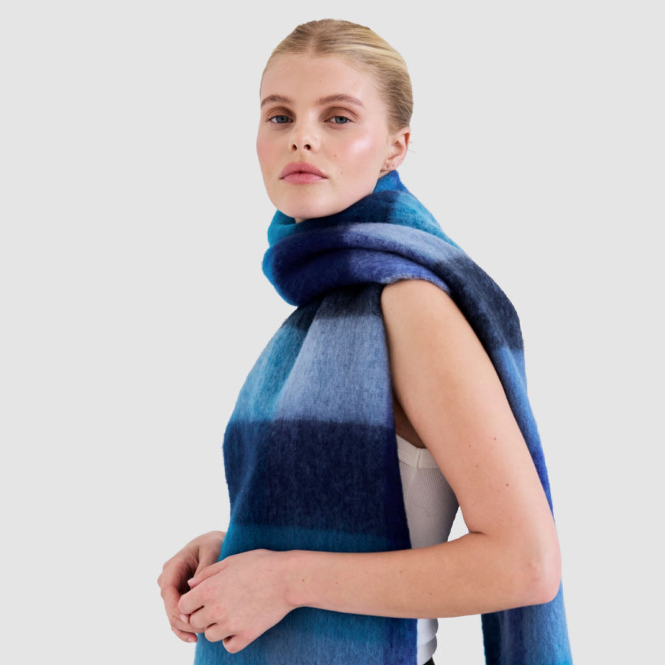 Frozen Tides Reykjavik Scarf